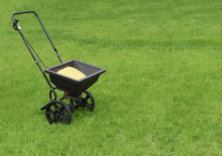 does lawn fertilizer go bad