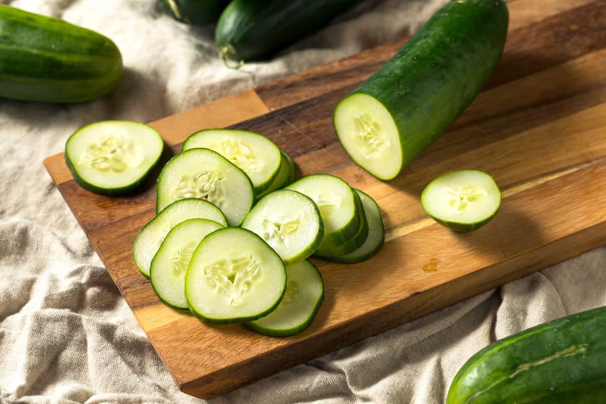 keeping cucumbers fresh