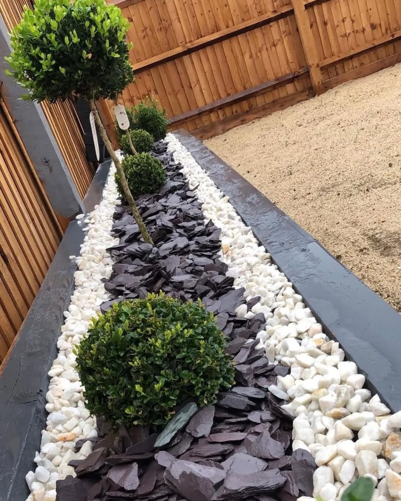 27+ Unique & Creative Rock Garden Border Edging Ideas! - Grow Your Yard